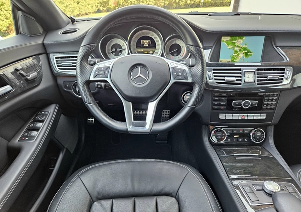Mercedes-Benz CLS cena 154900 przebieg: 30700, rok produkcji 2013 z Radzyń Podlaski małe 742